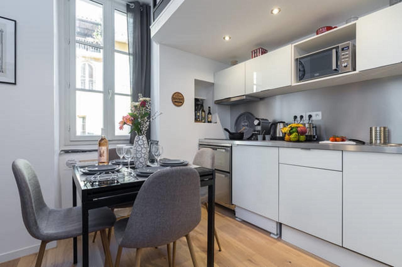 Angle Droit- Loft Charmant Et Atypique, Climatisation, Vieux-Nizza Esterno foto